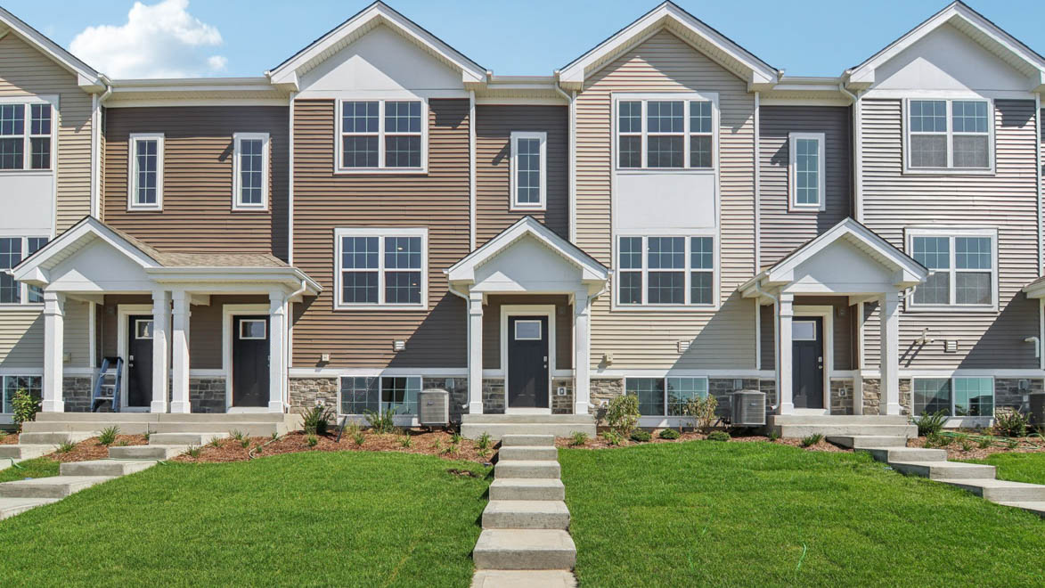Cambridge Lakes North Townhomes