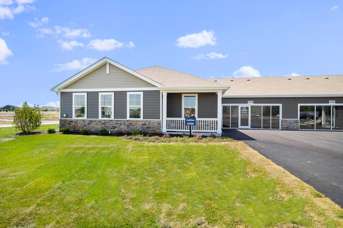 New Homes in Cambridge Lakes North Ranch Townhomes PINGREE GROVE, IL D.R. Horton