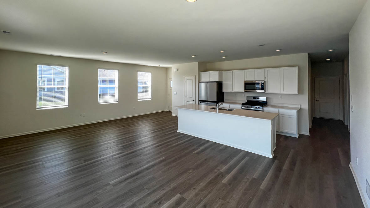 Great room dining room and kitchen combo