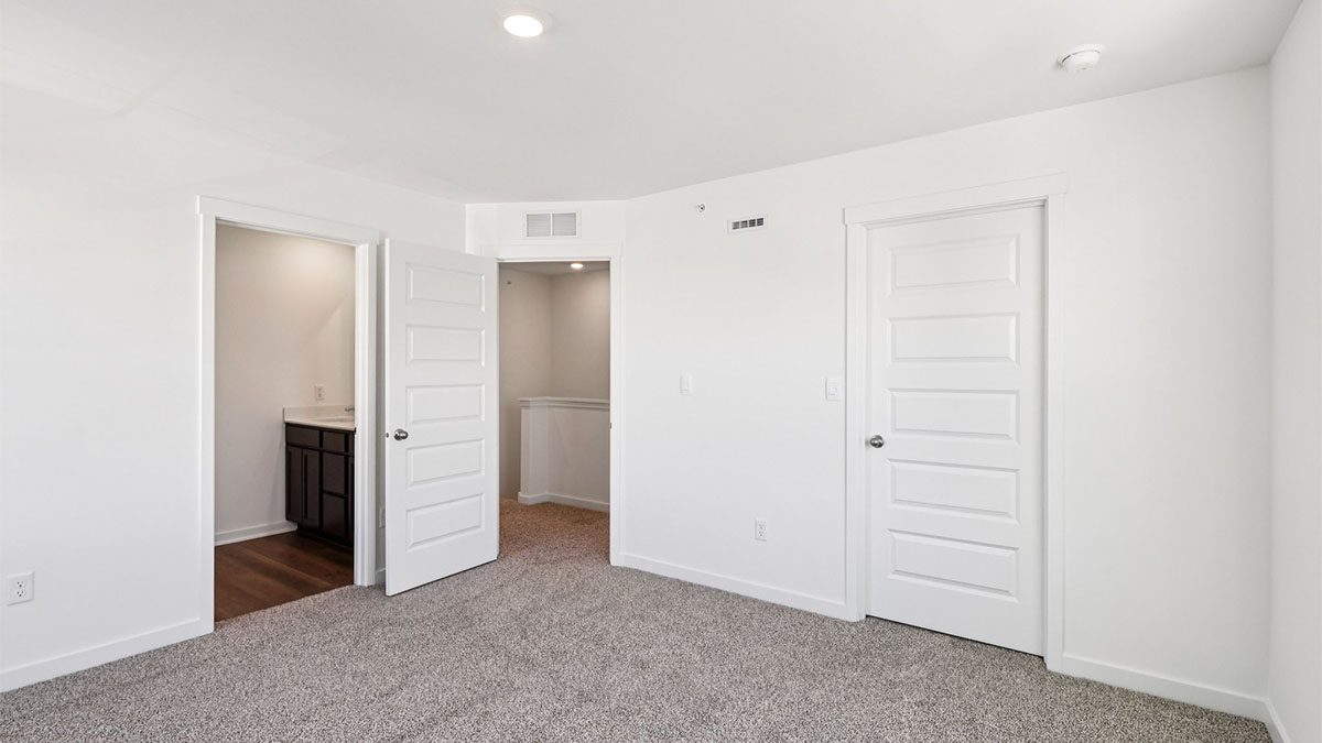 primary bedroom with en suite