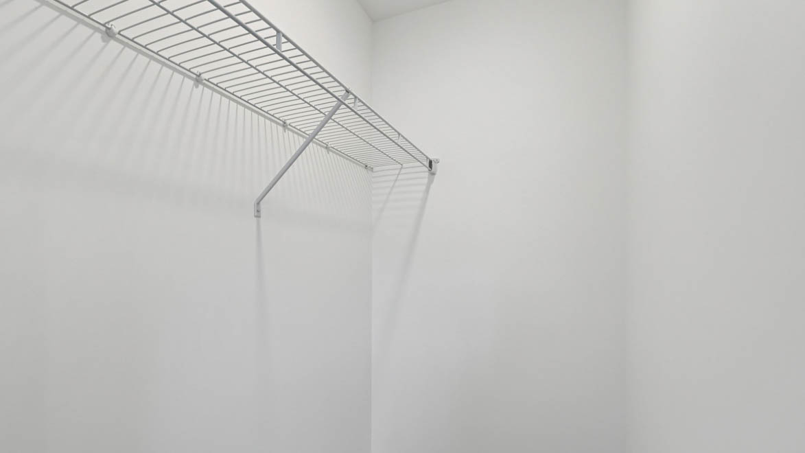 Secondary walk in closet