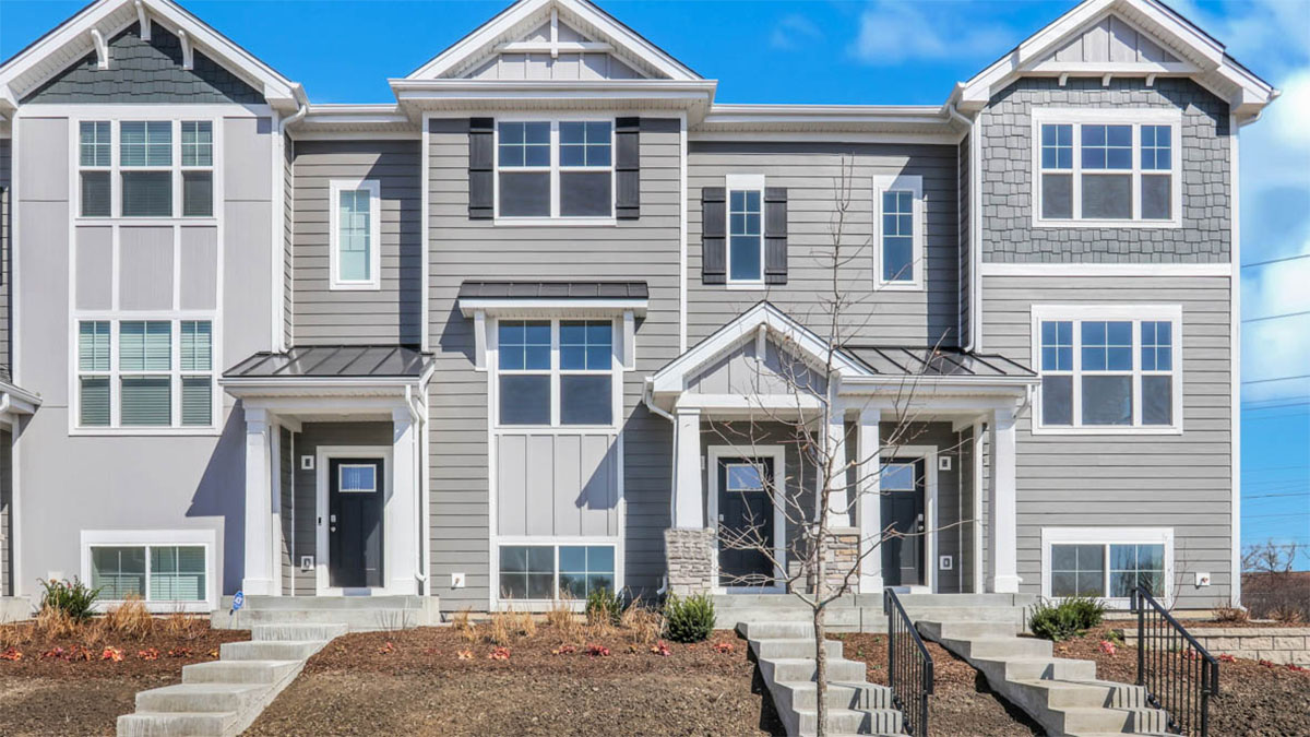 Tri level exterior mckinley townhome