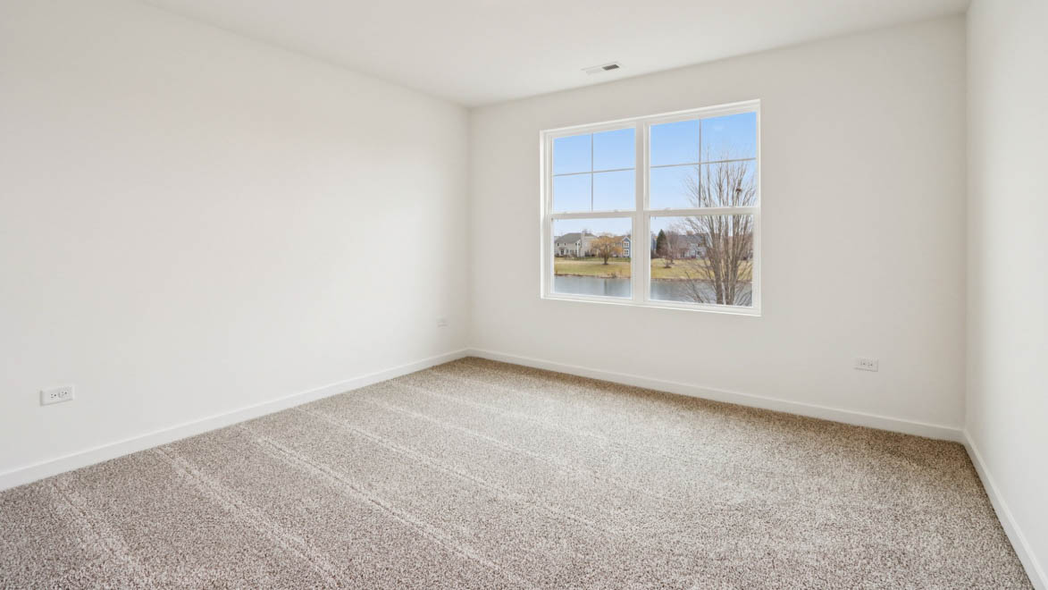 bedroom number 2 next to laundry room