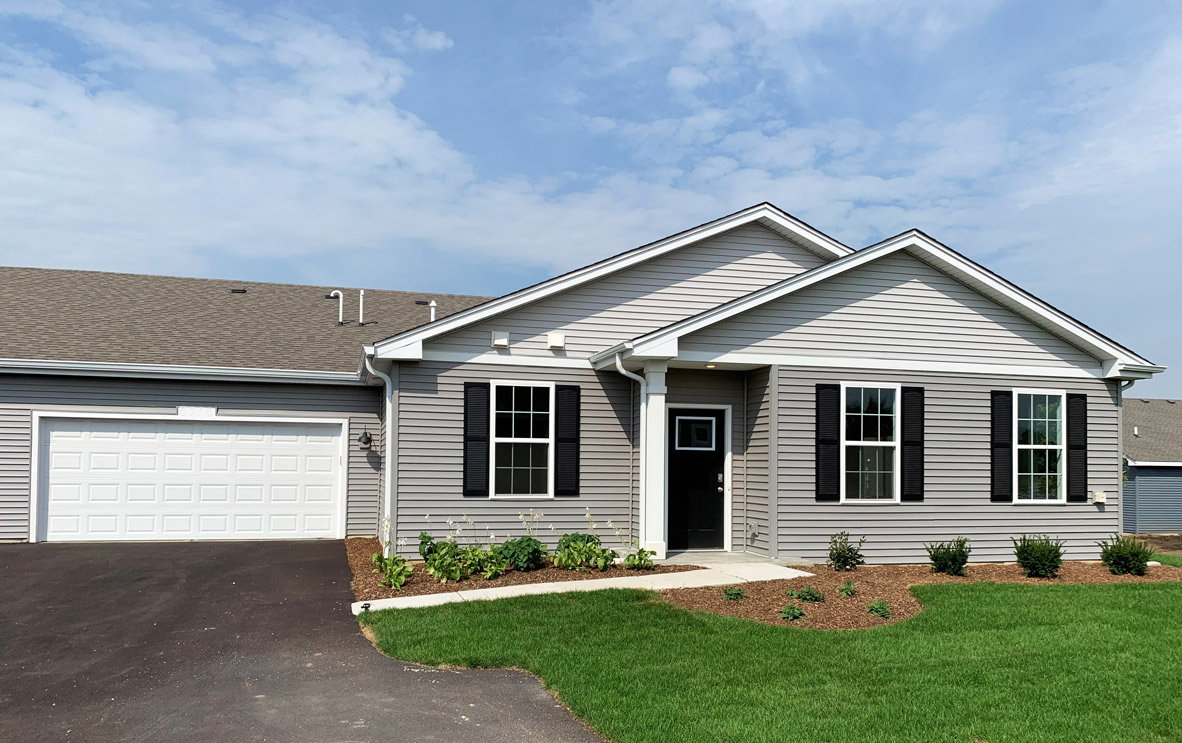 Available Home in Stonewater Ranch Townhomes Wonder Lake, IL D.R