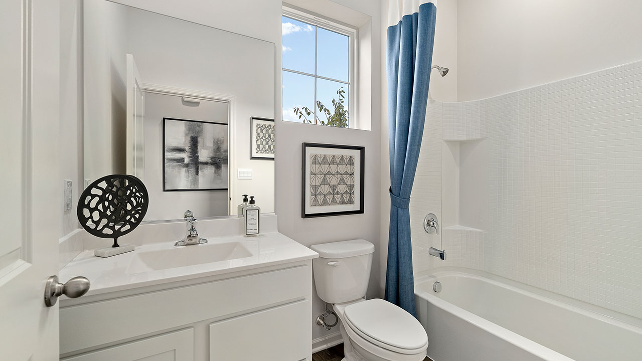 secondary bathroom