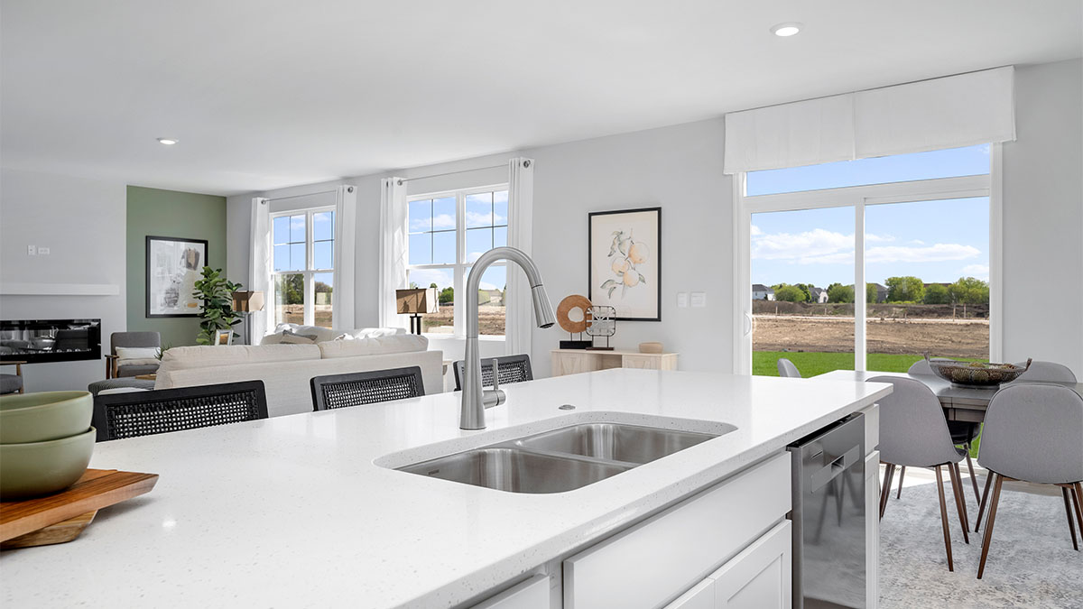 Kitchen island with sink and dishwasher