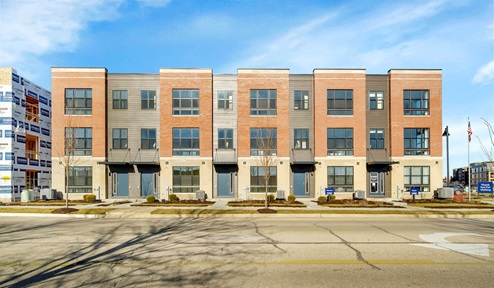 IL Lombard The Summit At Yorktown Townhomes Monroe Exterior Photo