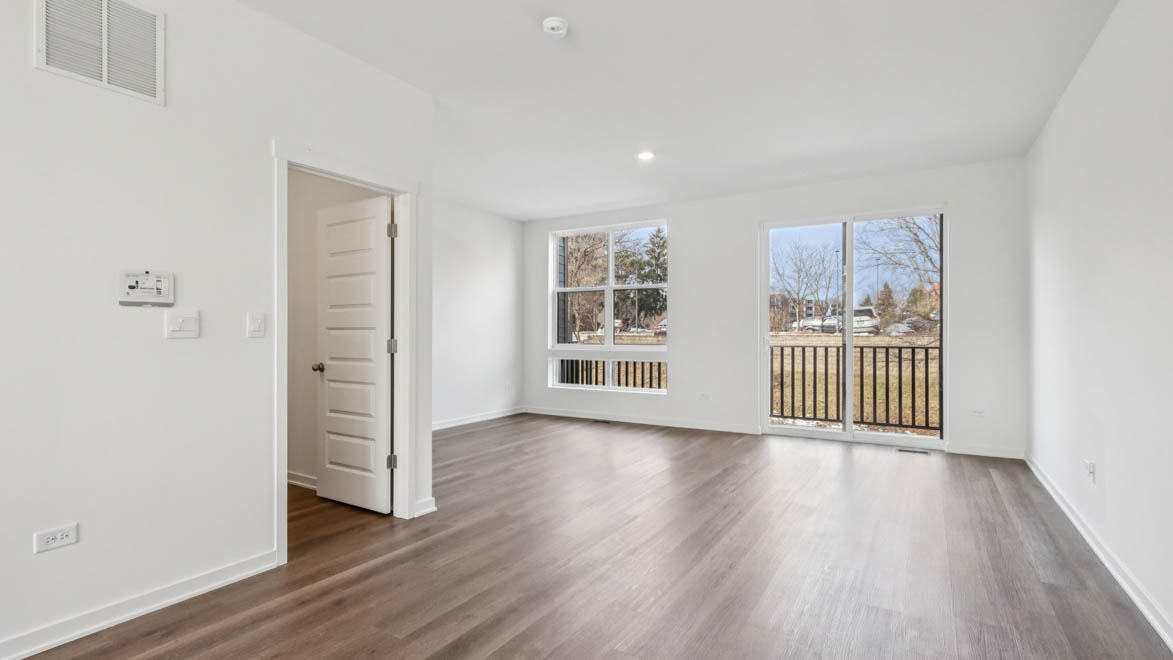 dinning room in between great room and kitchen