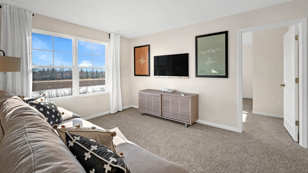 Spacious Upstairs loft