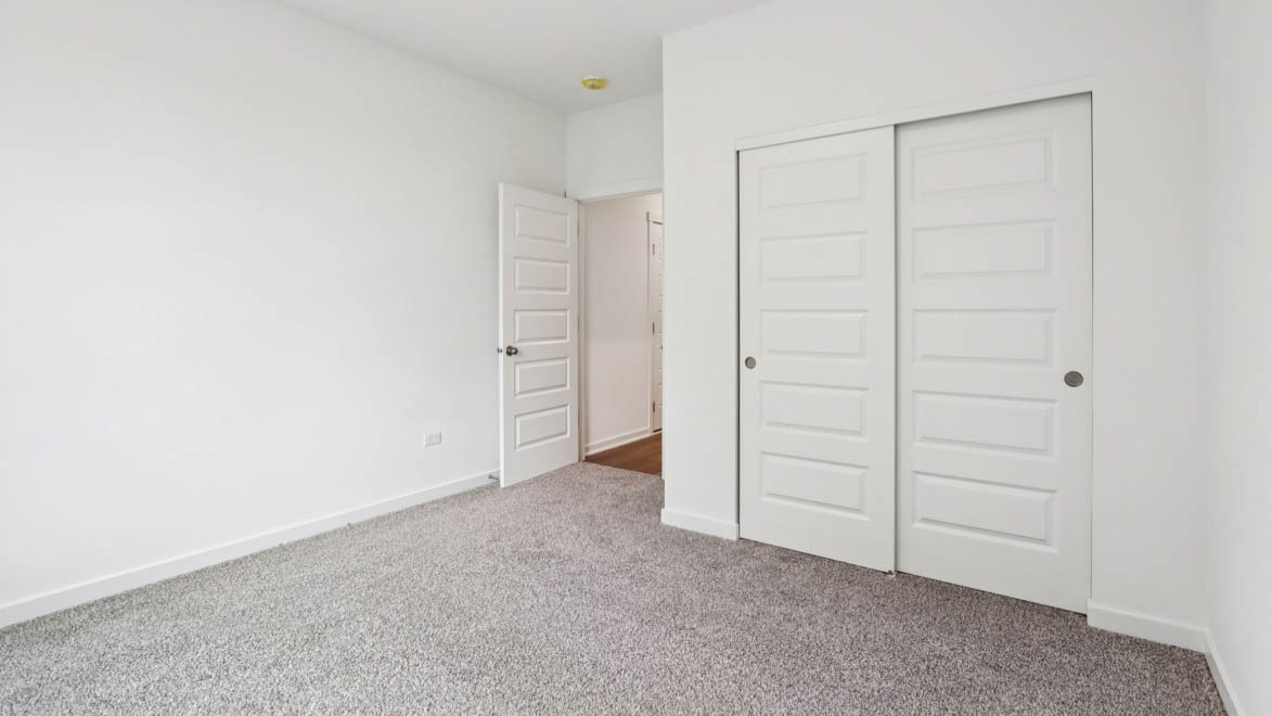 bedroom number 4 with full closet