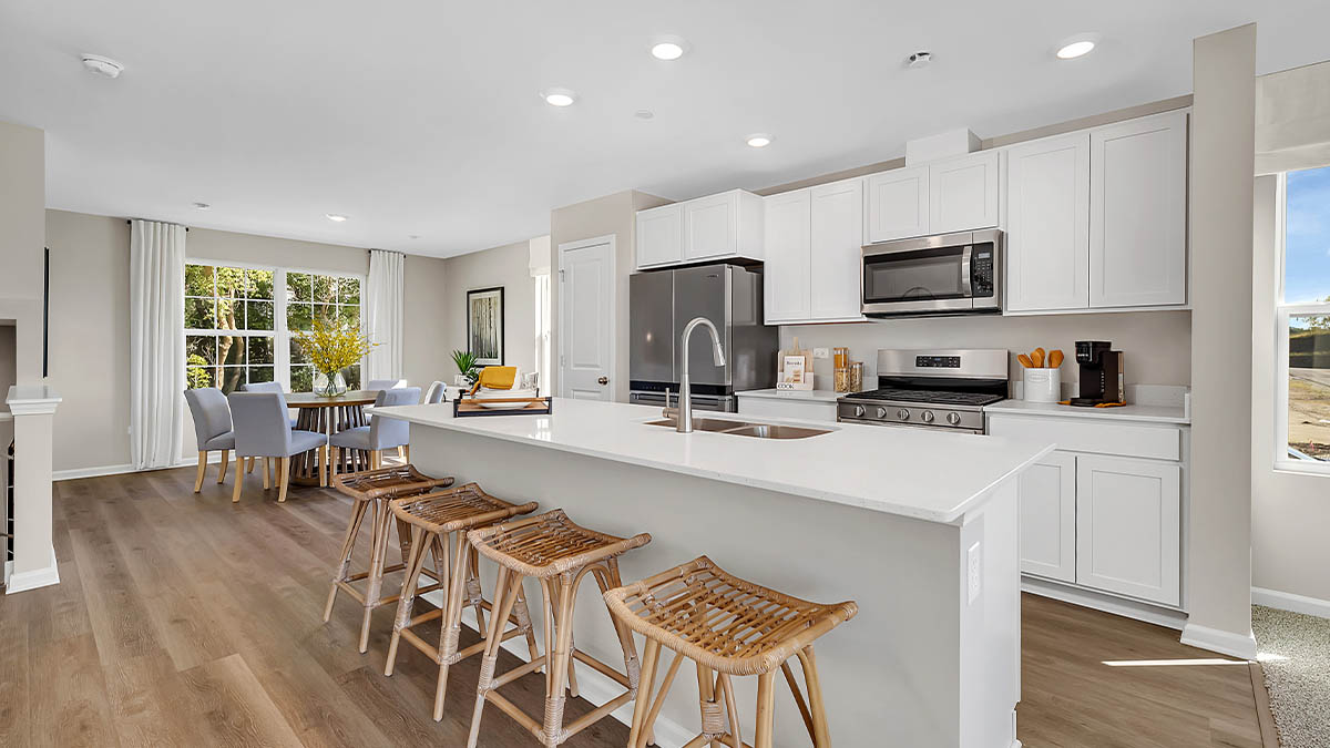open concept kitchen overlooking the dining roo,