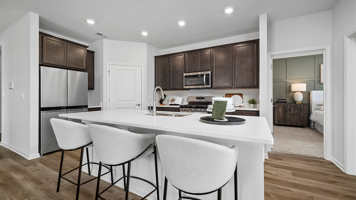 Kitchen with large island