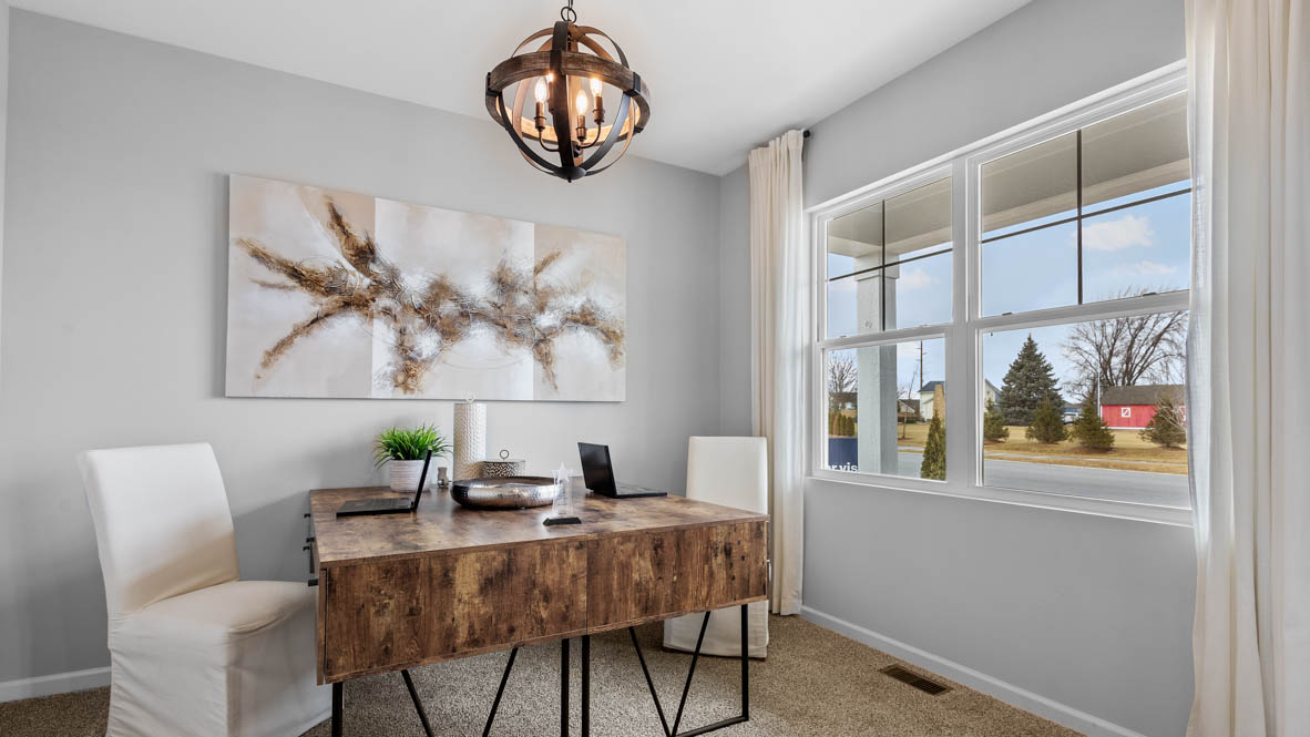 Flex room off of entry way