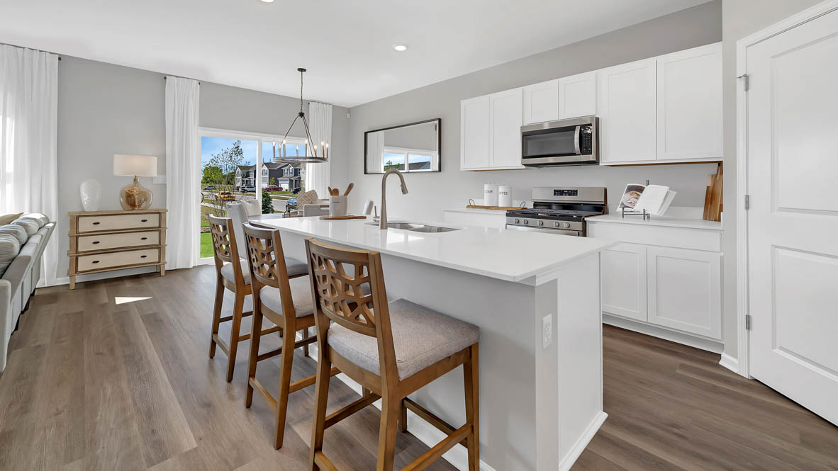 Henley Spacious Kitchen