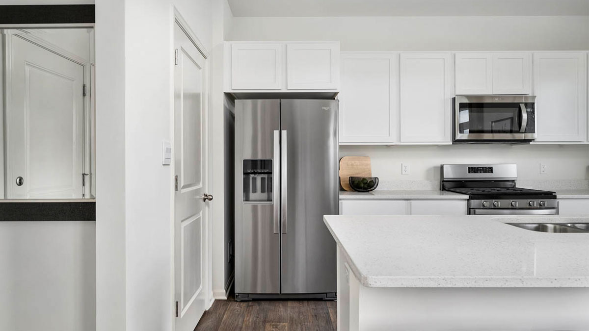 Bellamy-Hobart-IN-model-Kitchen-fridge