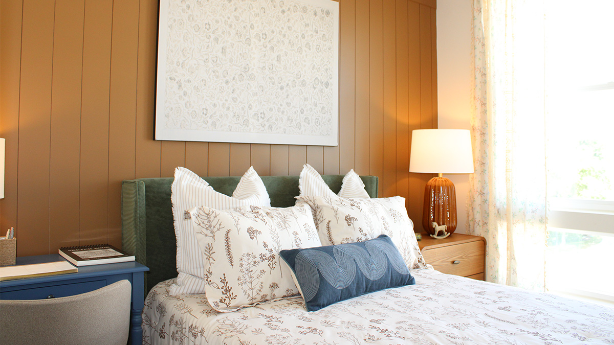 secondary bedroom