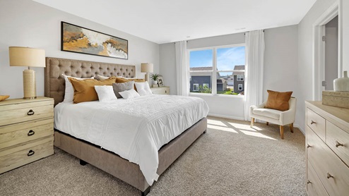 Upstairs primary bedroom