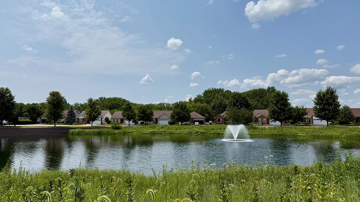 Lago Vista pond