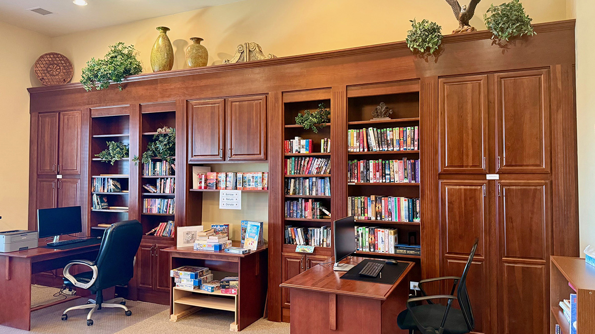 Lago Vista library