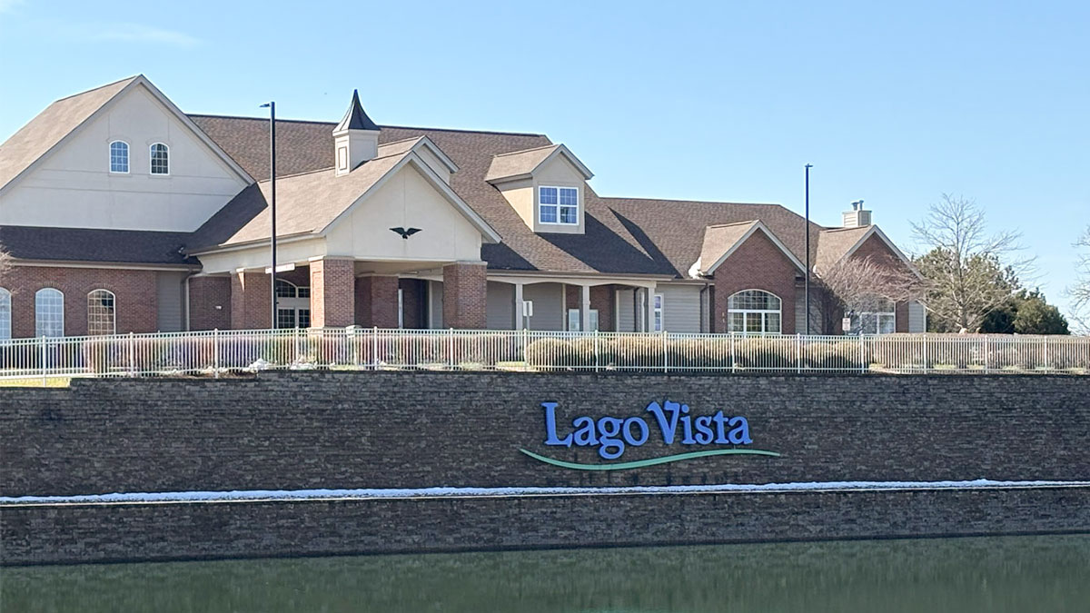 Lago Vista clubhouse
