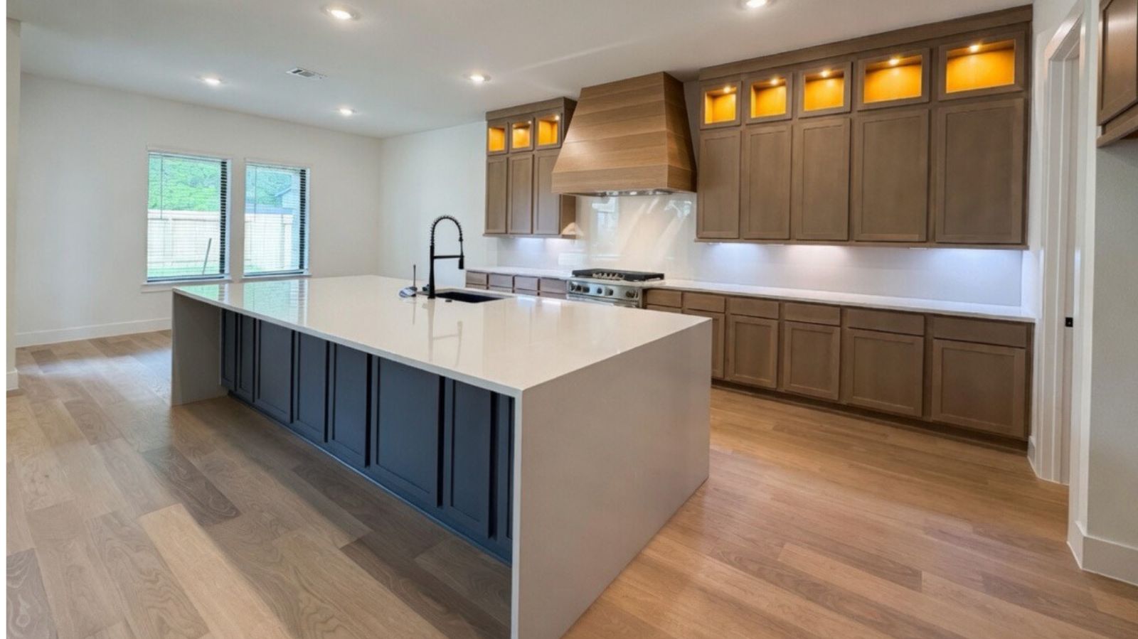 Amalfi plan kitchen Friendswood TX