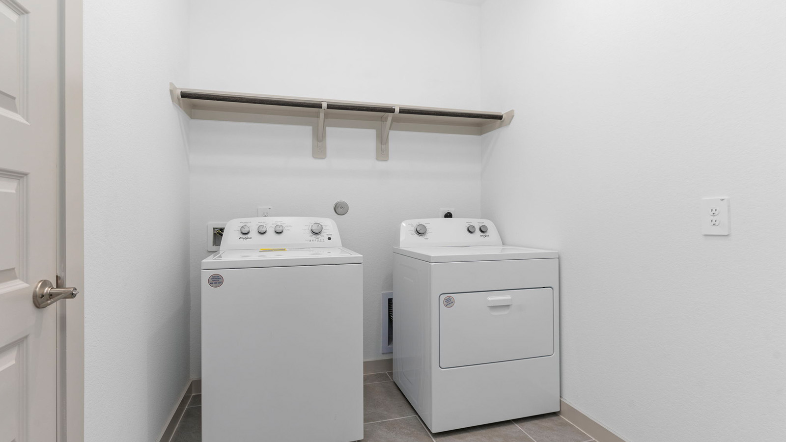 Walk in utility room