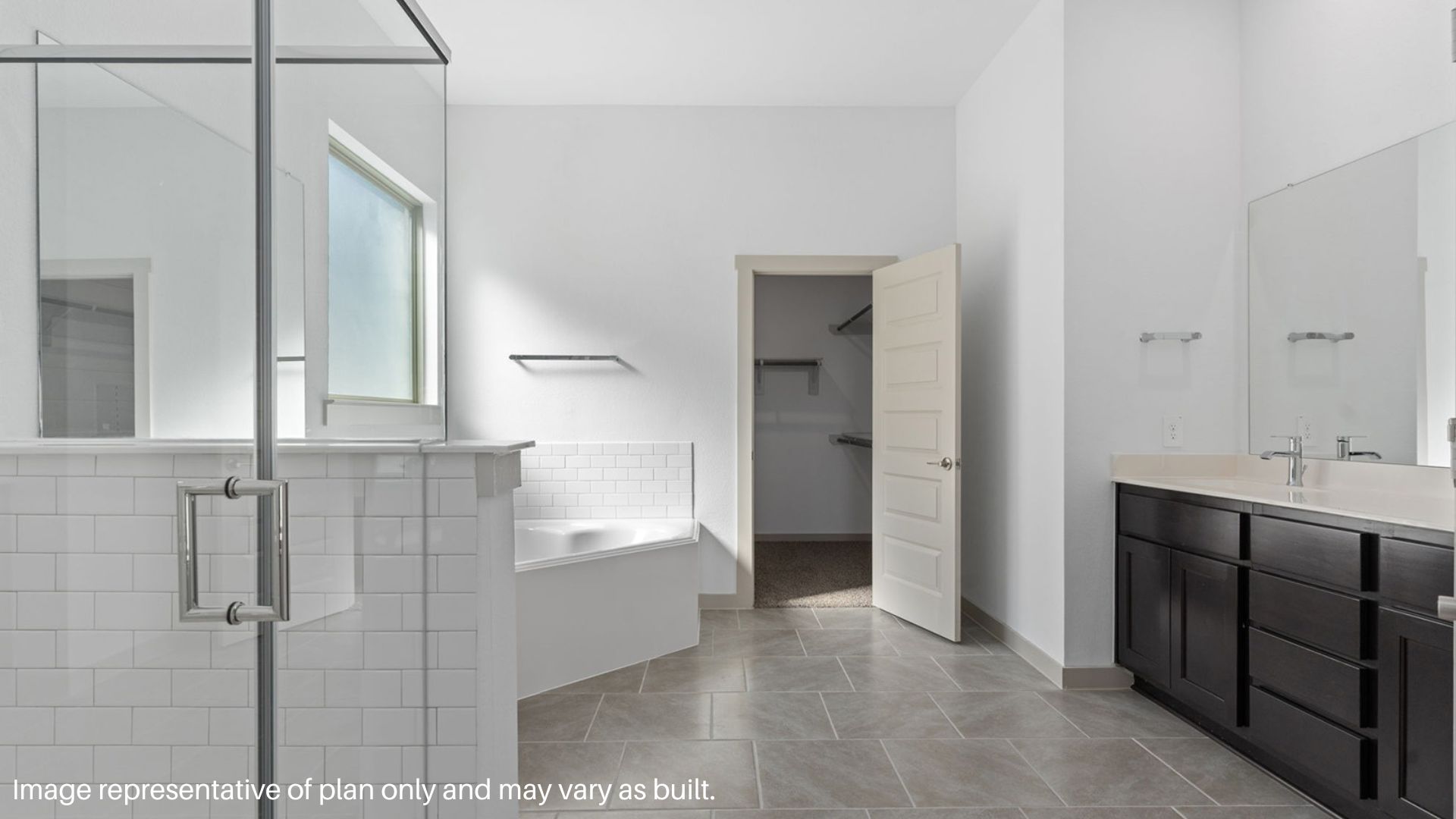 Separate Tub and Shower in the Primary Bathroom