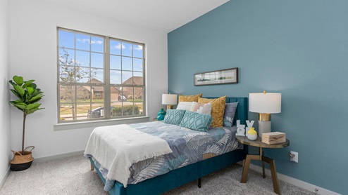 Secondary bedroom with one large window