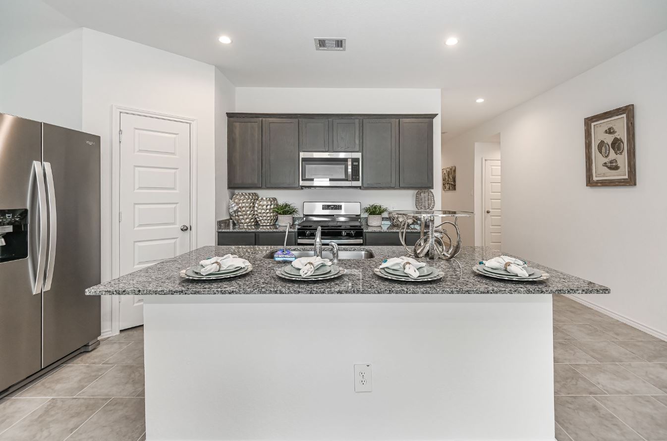 Floor Plan in Caldwell Ranch Rosharon, TX D.R. Horton