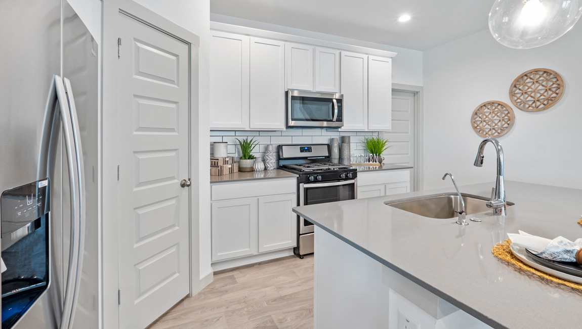 New Homes in Caldwell Ranch Rosharon, TX D.R. Horton