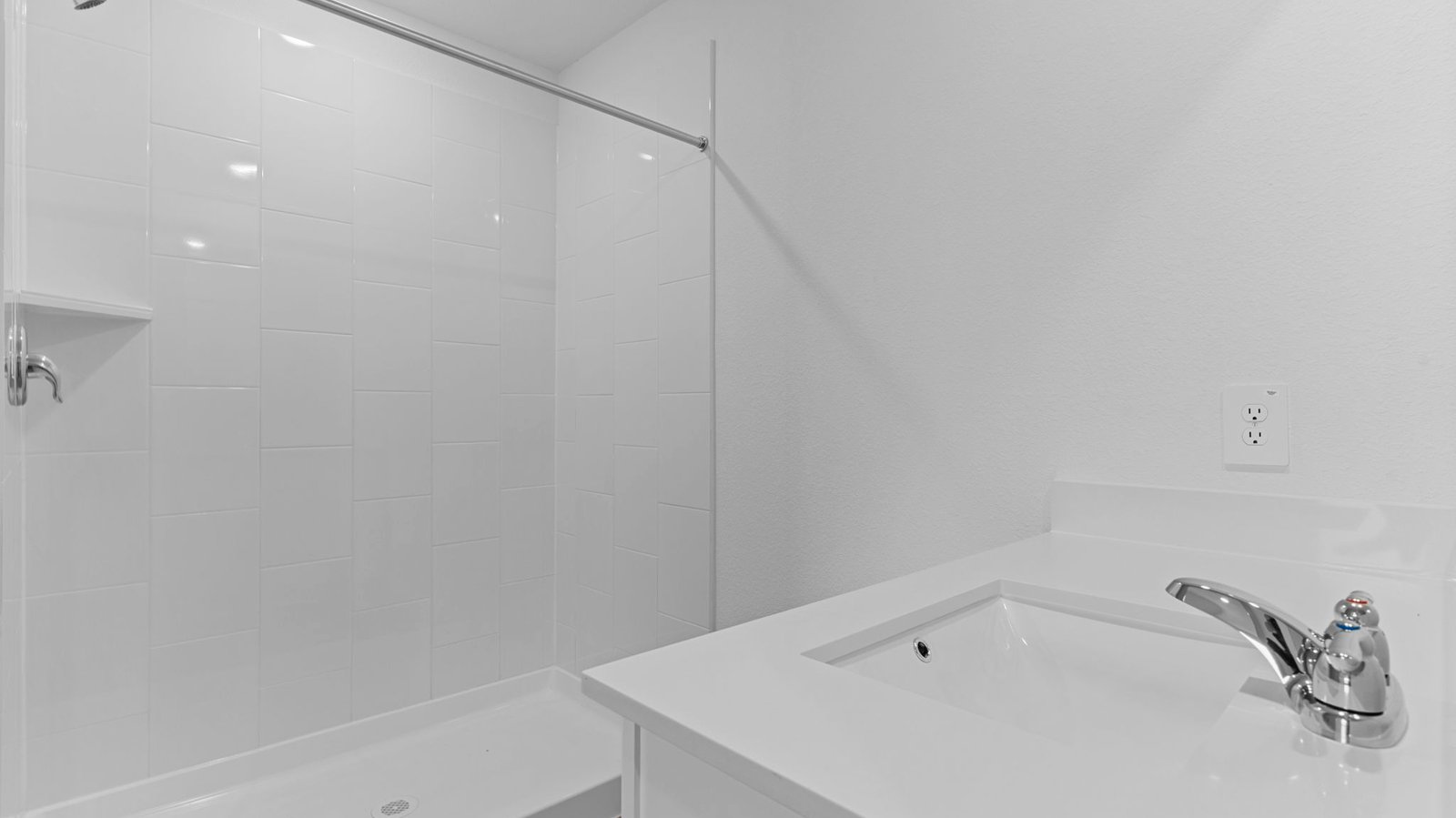 primary bathroom with stand up shower