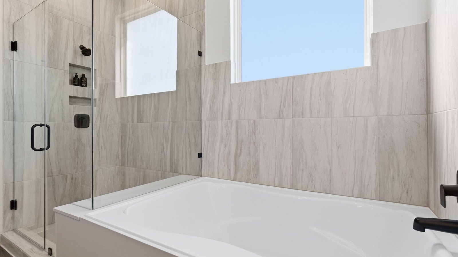 Spacious ensuite bathroom with walk-in closet