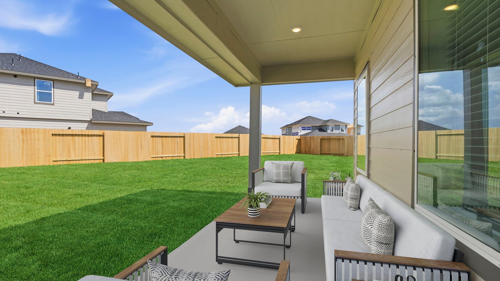 covered back patio