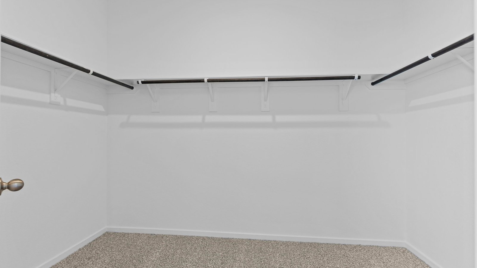 walk in primary closet