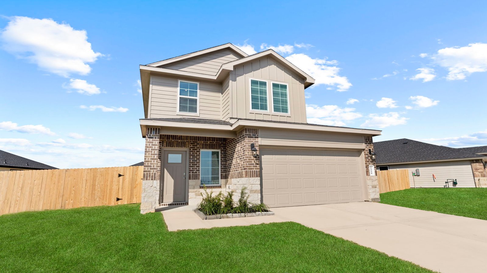 9010 Shady Cabana Way exterior