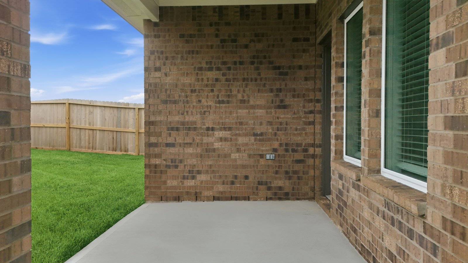 covered back patio