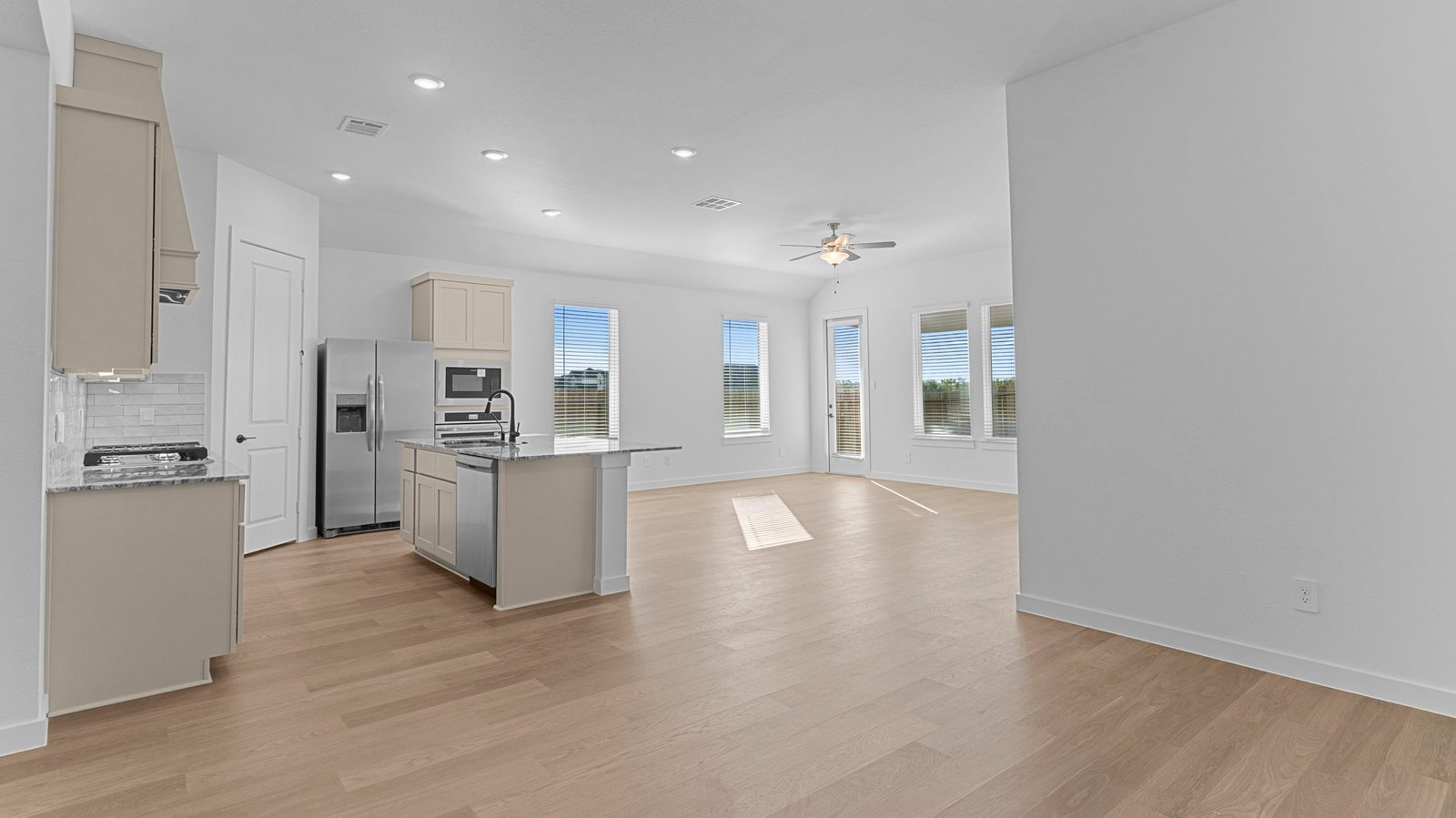 open concept dining room and kitchen