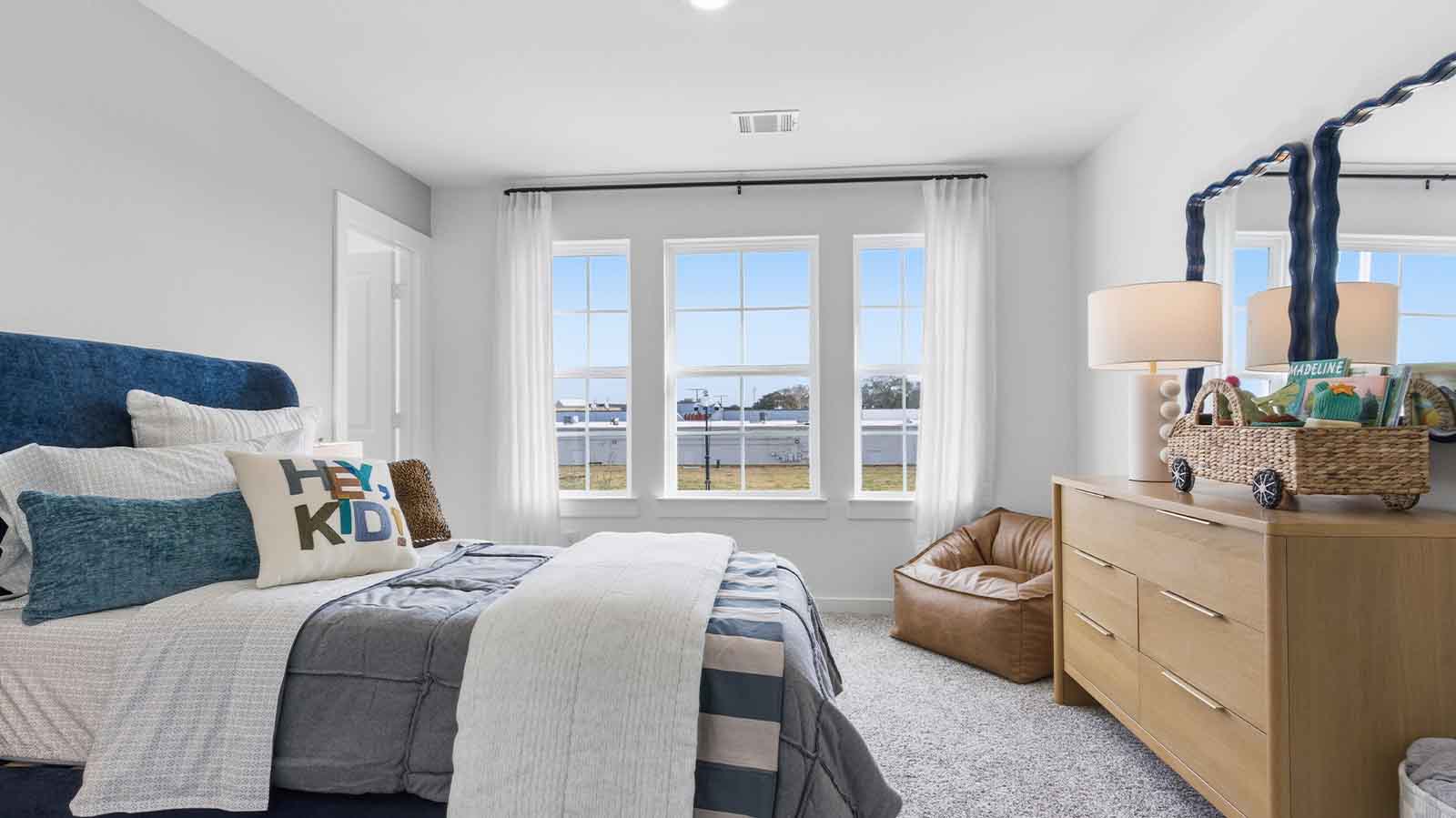 secondary bedroom with large window