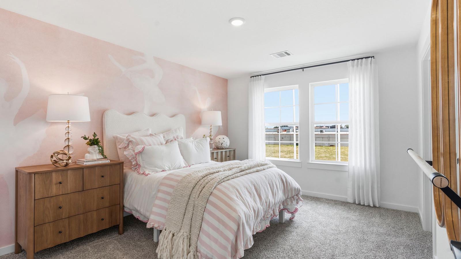 secondary bedroom with large window
