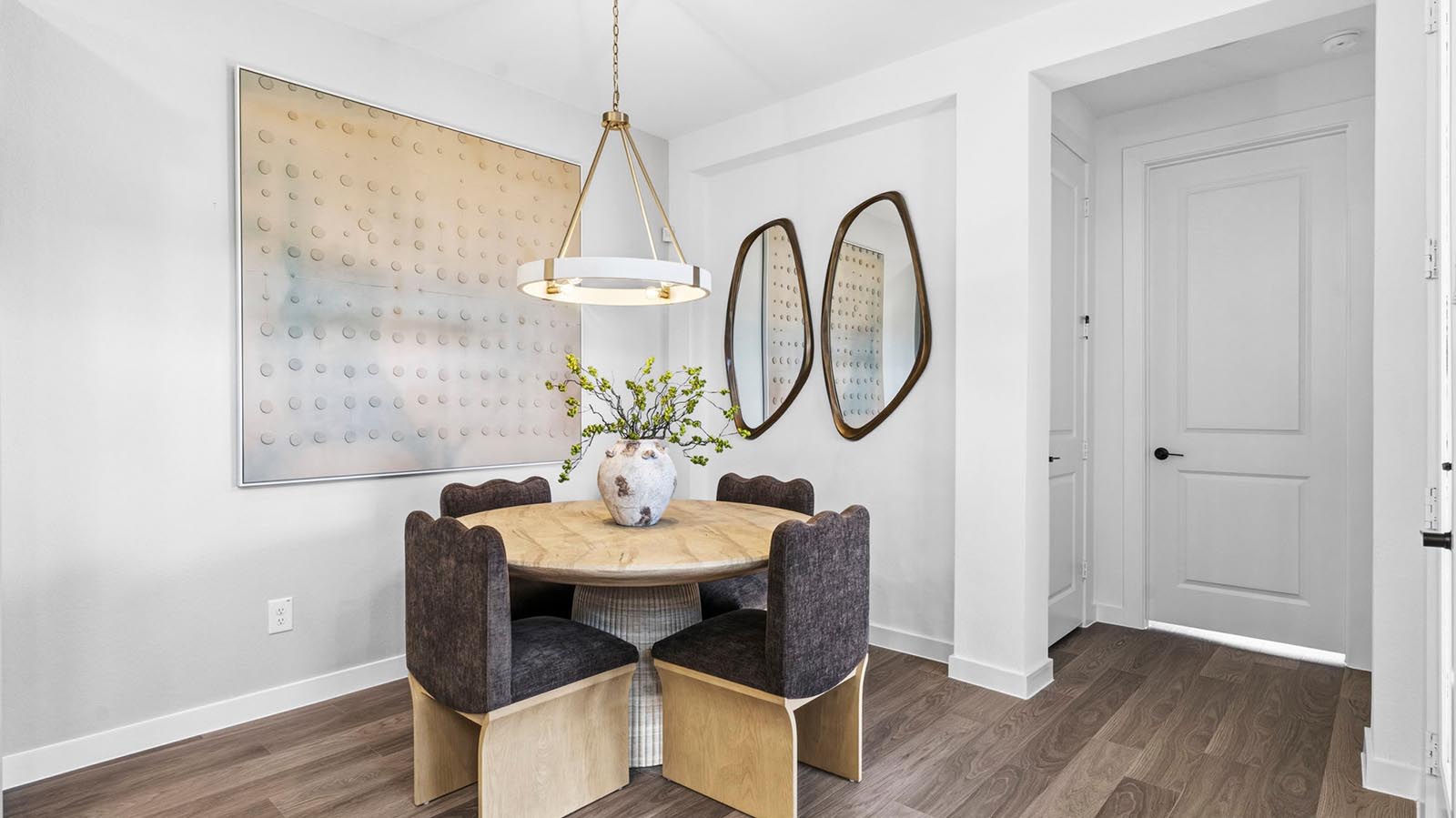 open concept breakfast room