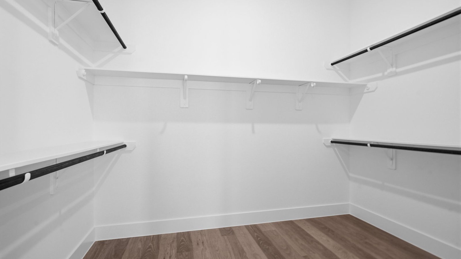 walk in primary closet