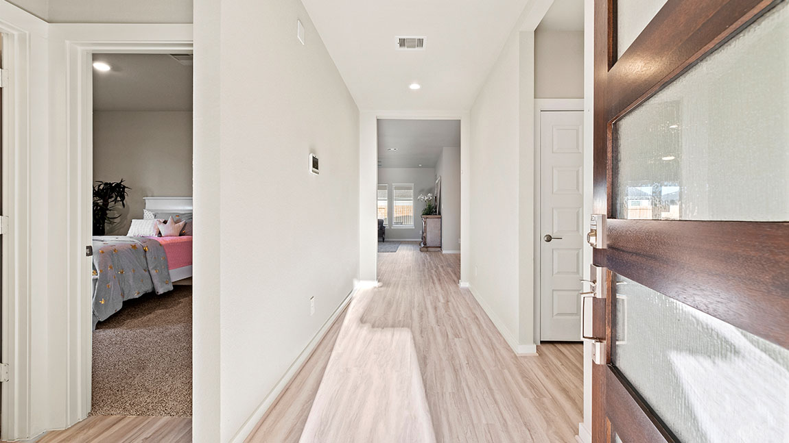 Foyer - The Lorenzo Plan - Pearland, Texas, Alexander Presented By D.R. Horton