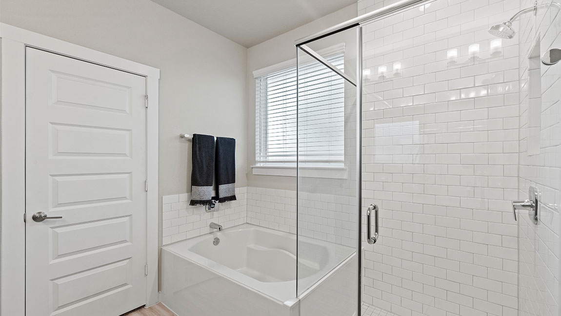 Owner's - The Lorenzo Plan - Pearland, Texas, Alexander Presented By D.R. Horton