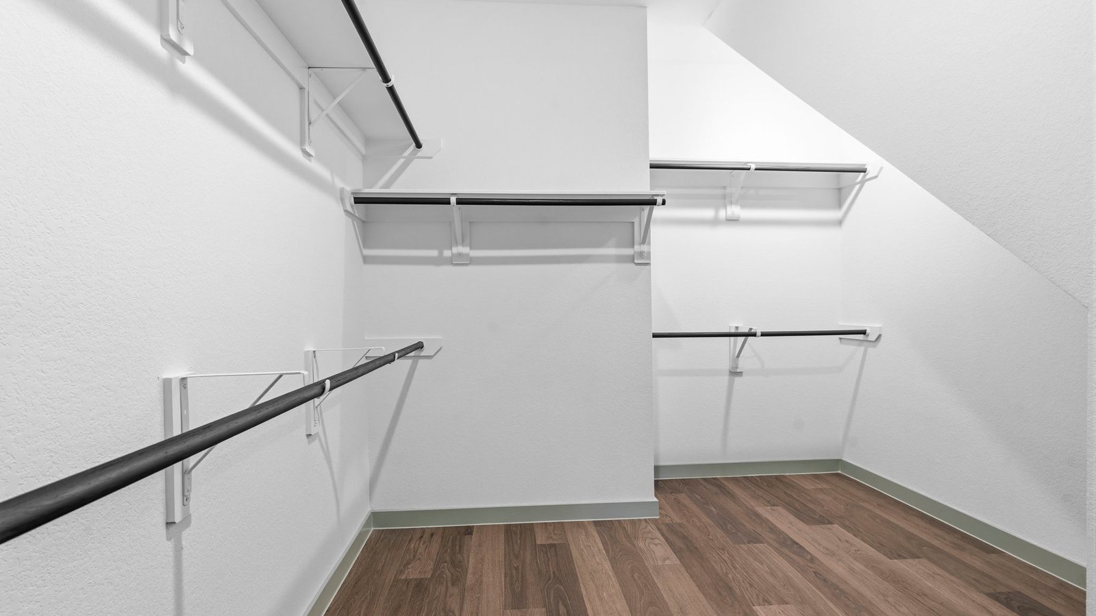 walk in primary closet
