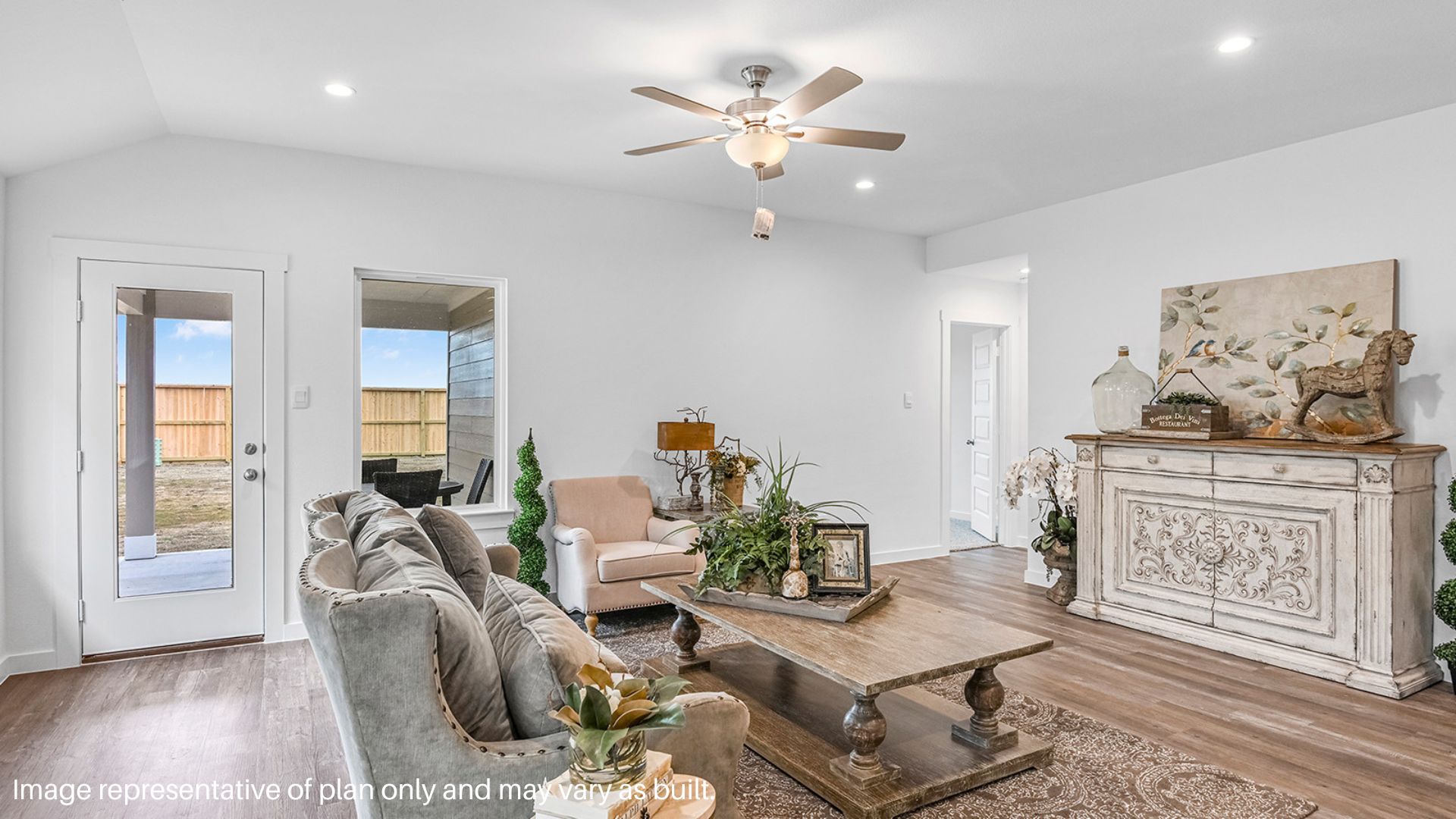 Spacious living room