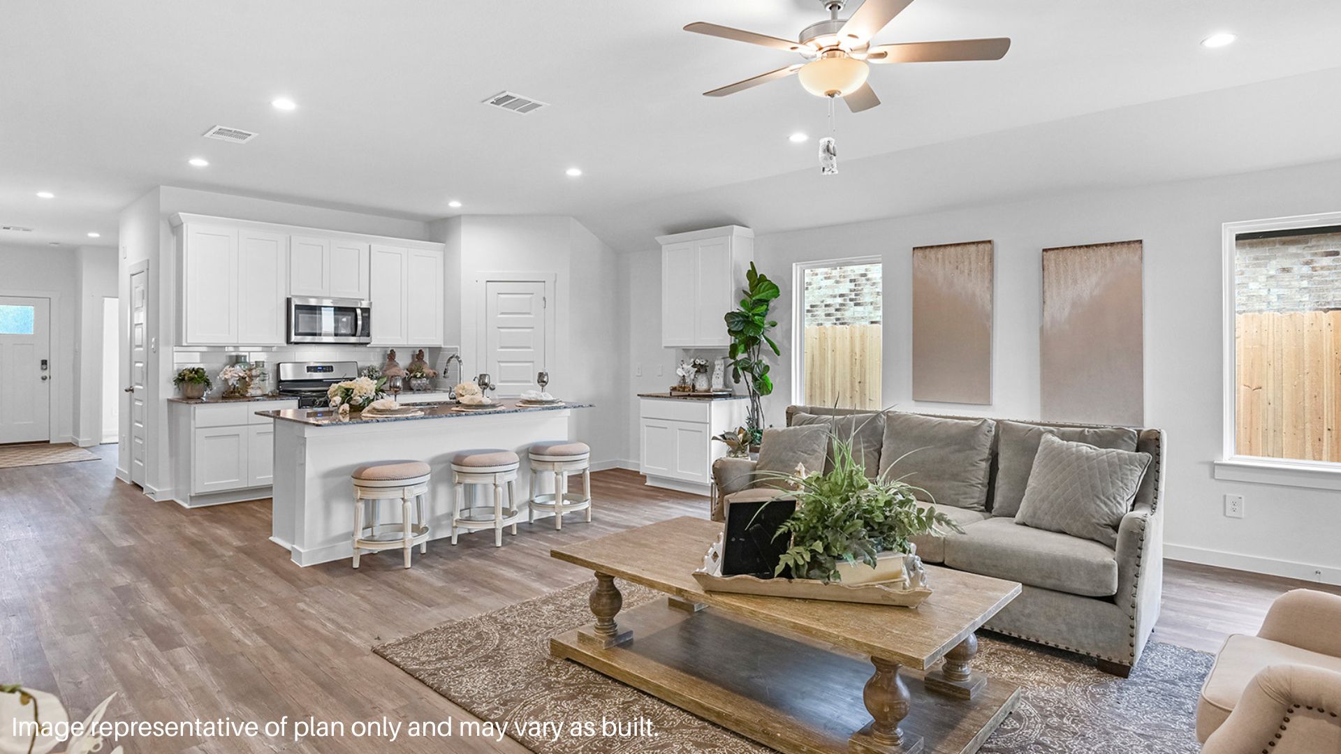 Spacious living room that over looking the spacious Kitchen