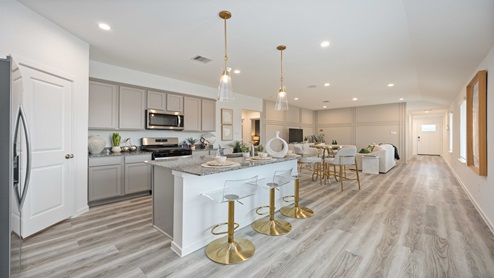 Kitchen with a island and a walk in pantry