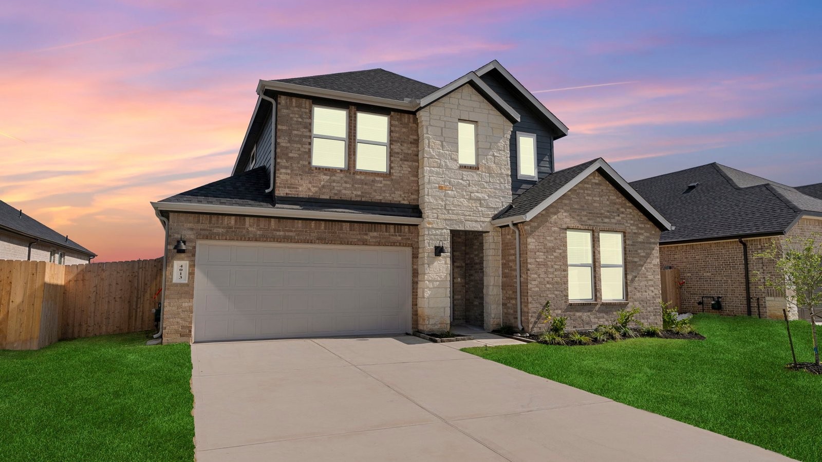 rockdale 2 story brick home