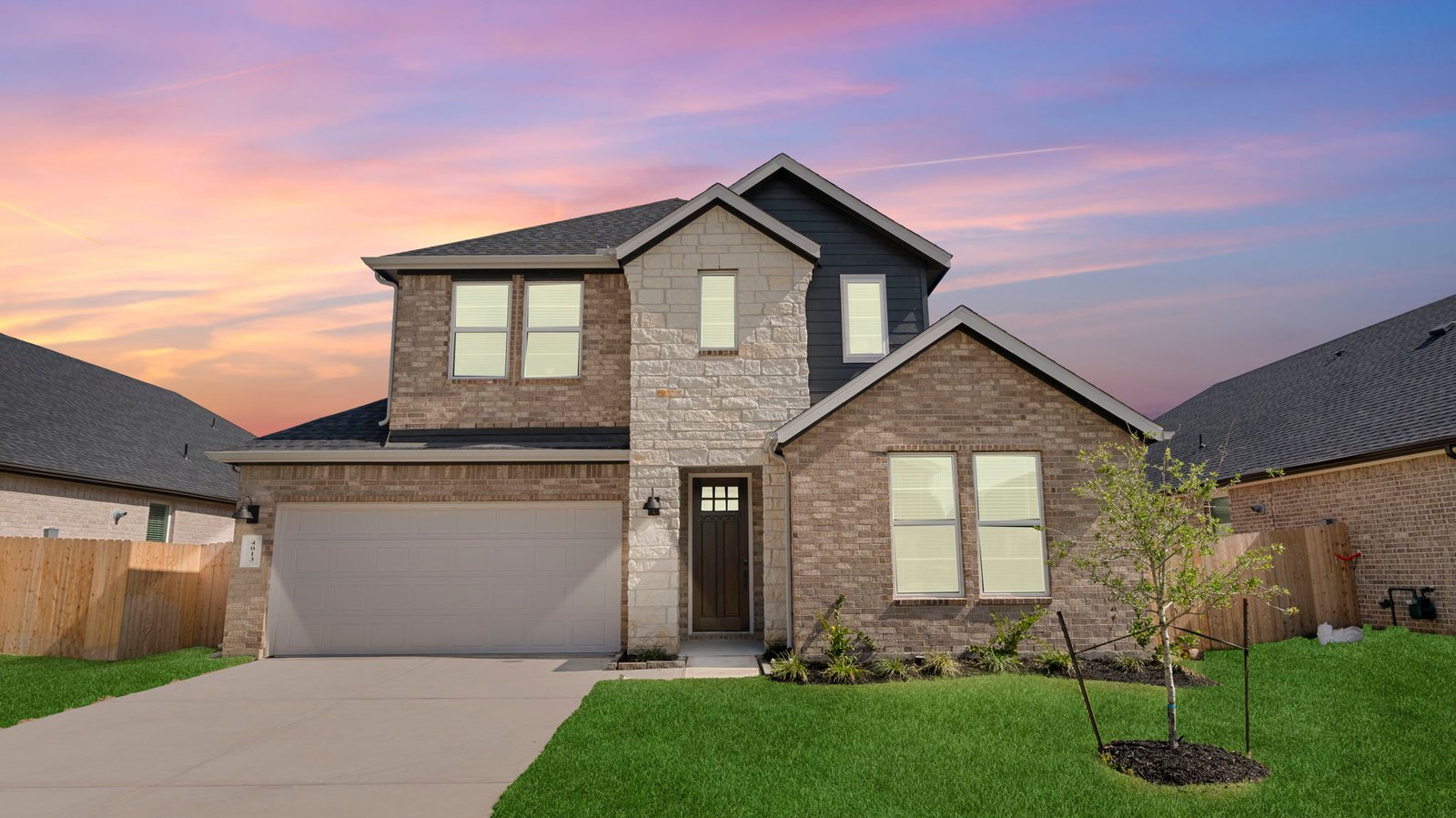 rockdale 2 story brick home