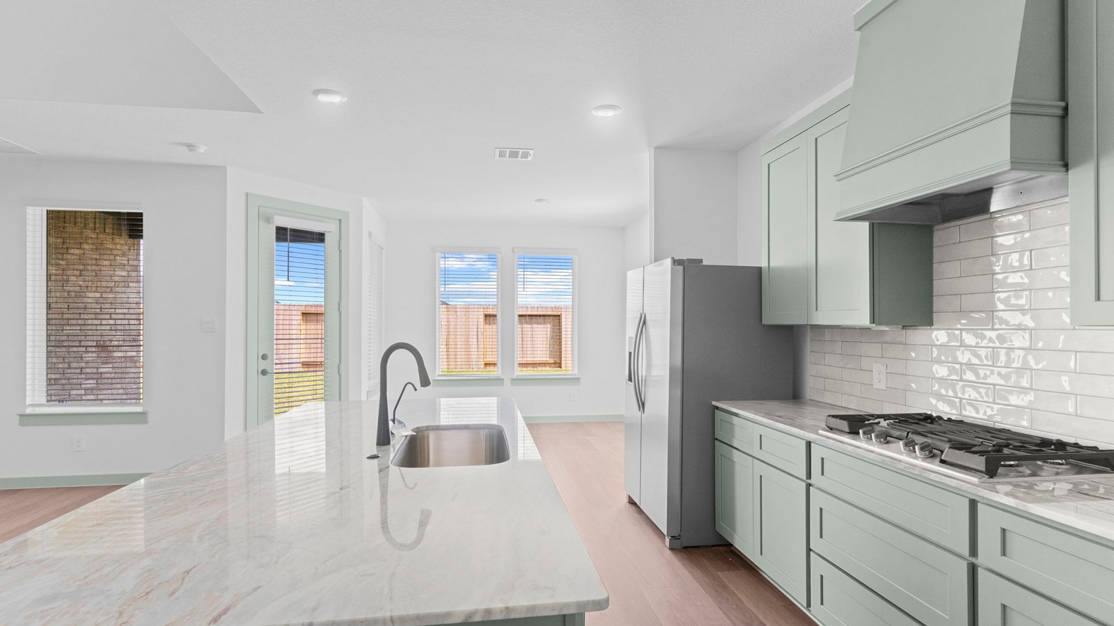 Rockdale floor plan kitchen open to breakfast room